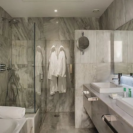 Otel Rector 5*