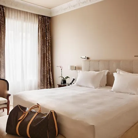 Rector Otel 5*
